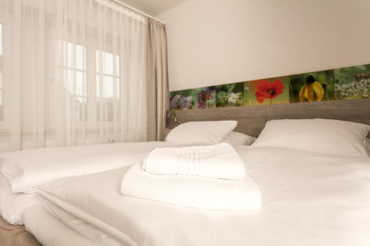Hotel Deutsches Haus Gifhorn Bagian luar foto