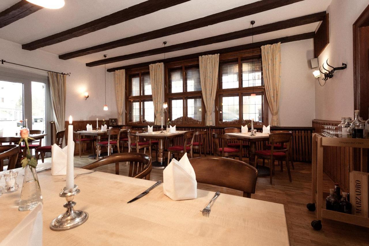 Hotel Deutsches Haus Gifhorn Bagian luar foto