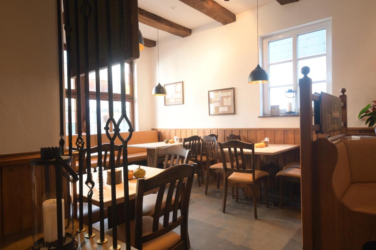Hotel Deutsches Haus Gifhorn Bagian luar foto